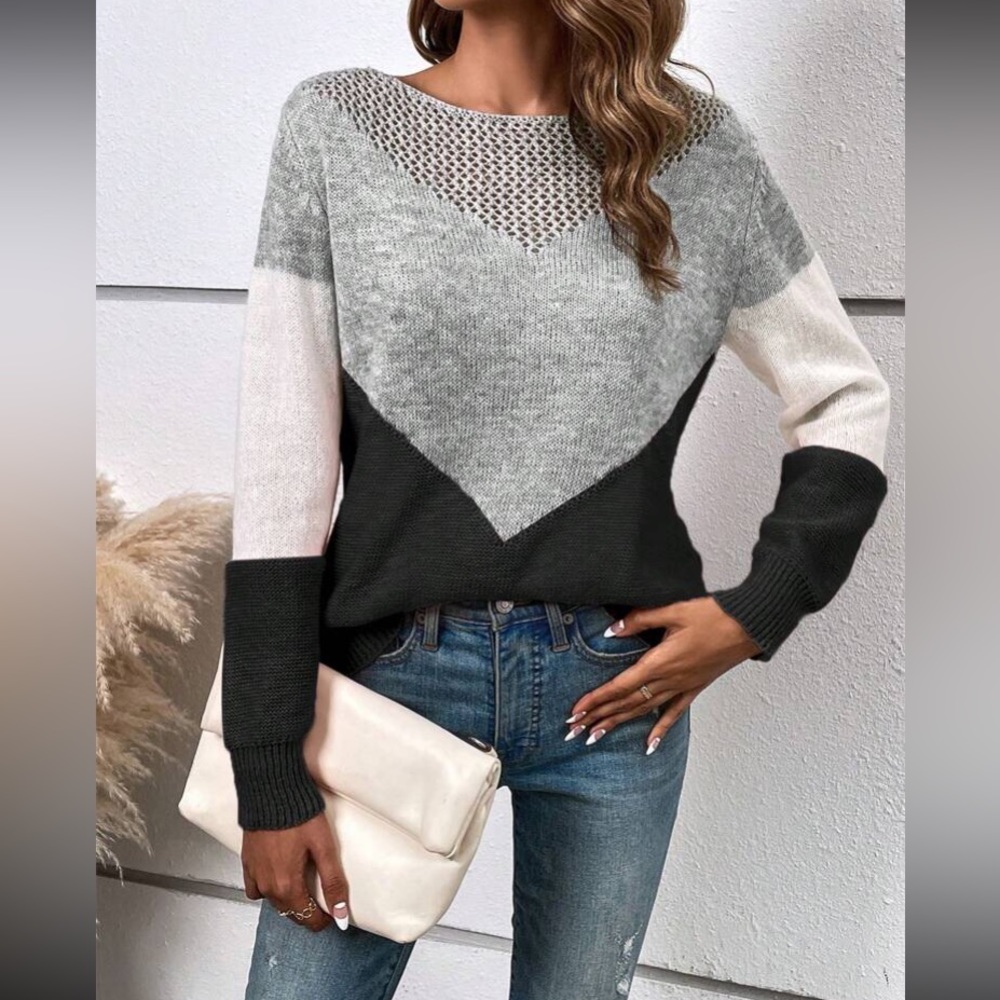 Cozy chevron pattern sweater top - Picture 2 of 7